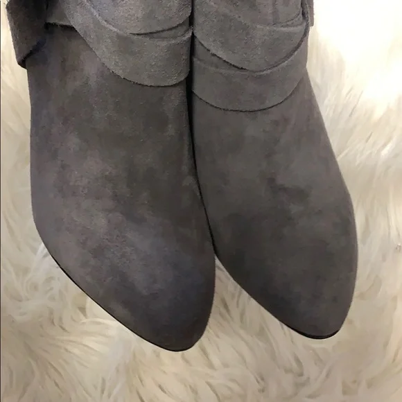 Nine West gray suede booties - Picture 4 of 6